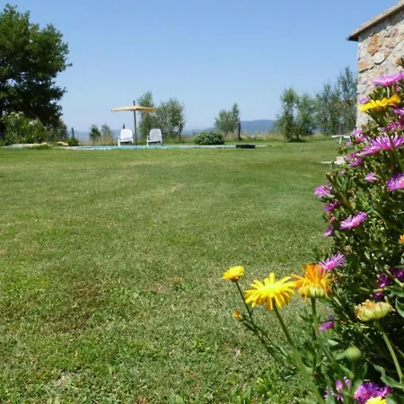 Villa Funghi 1 *